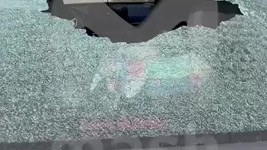Китайские автомобили не выдержали российских морозов: у машин массово лопаются стекла