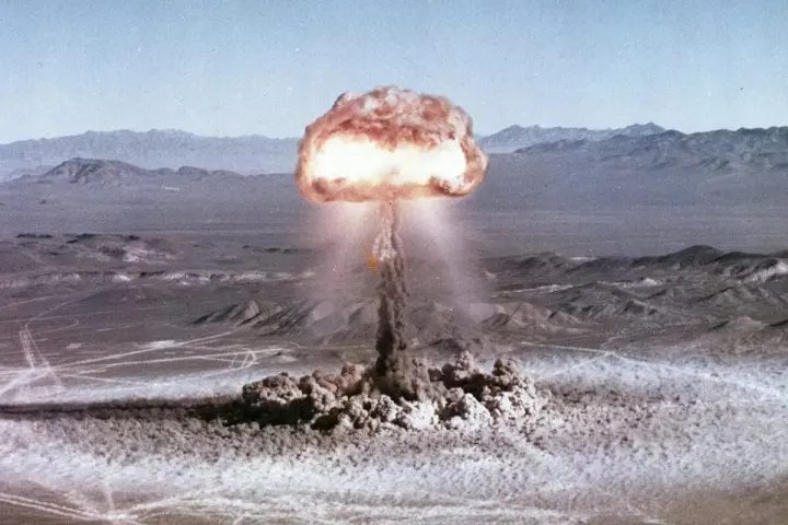 США провели подземные испытания на ядерном полигоне в Неваде