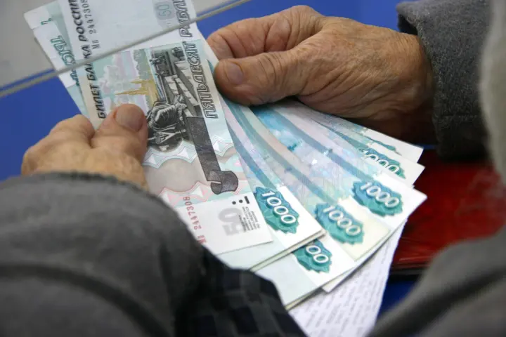 Пенсионеры «танцуют от радости»: разовая выплата в 15 тысяч рублей уже в пути