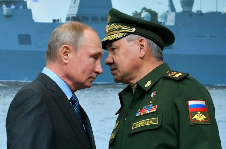 Почему Путин так долго держал Шойгу в должности министра обороны России?
