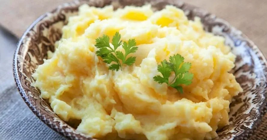 Картофельное пюре как в СССР: секрет нежного вкуса без молока и масла