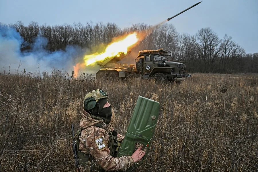 Юрий Подоляка, свежая сводка на 04.12.2025: оборона ВСУ сыпется, наши войска штурмуют Гуляйполе. Обзор событий