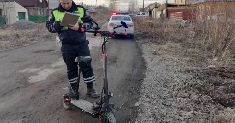 Конец «преступной легкомысленности»: самокатчиков приравняют к водителям авто