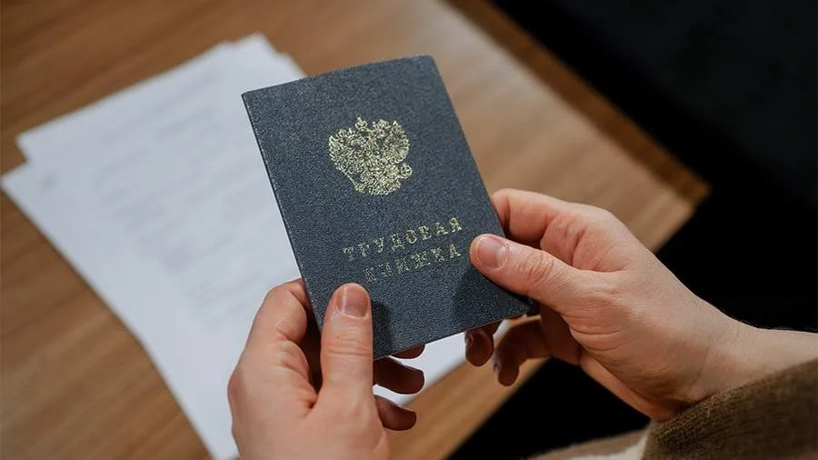 Тысячи россиян рискуют потерять годы стажа: работа в странах СНГ после 1992 года не будет учитываться