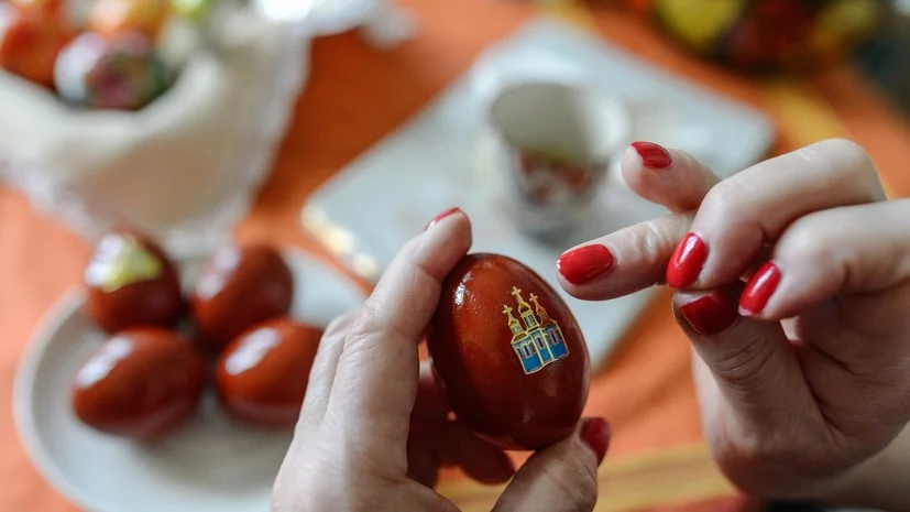 Не выбрасывайте освящённую еду! Священник объясняет, что делать с остатками пасхальных куличей и яиц