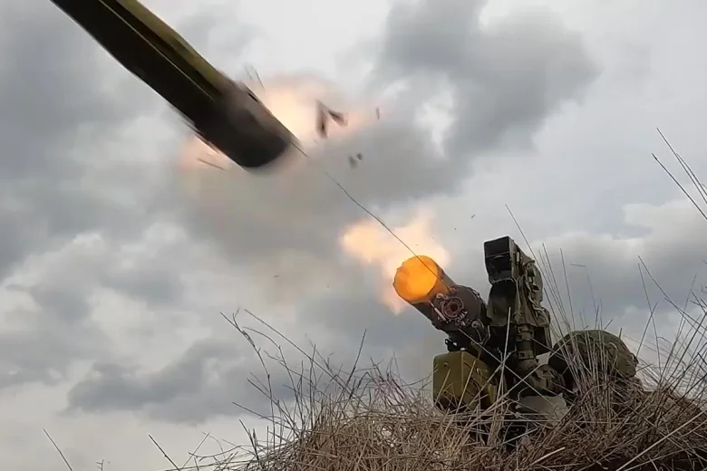 Взрывы в Севастополе 22 апреля: ПВО сбила дроны, появились первые детали ночной атаки