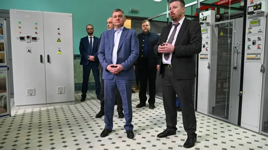 Поляков показал, как в Петербурге возродили легендарную блокадную подстанцию