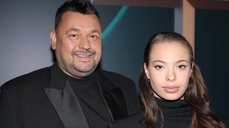 Дочь Сергея Жукова перешла на домашнее обучение из-за травли в школе