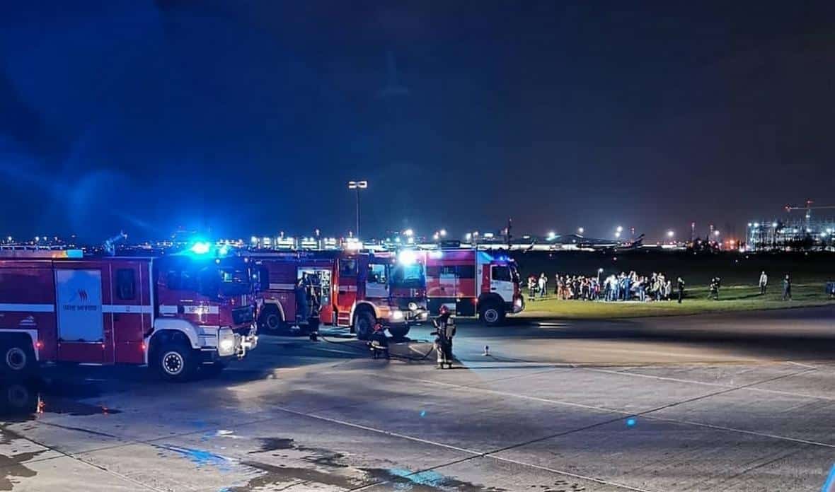 Эвакуация в Шереметьево: Боинг 737 Москва-Ереван, что произошло, сколько пострадавших