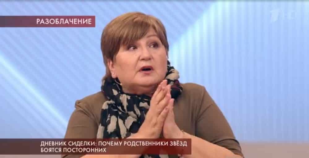 Женщина, следившая за Маргаритой Тереховой, показала ее фотографии публике