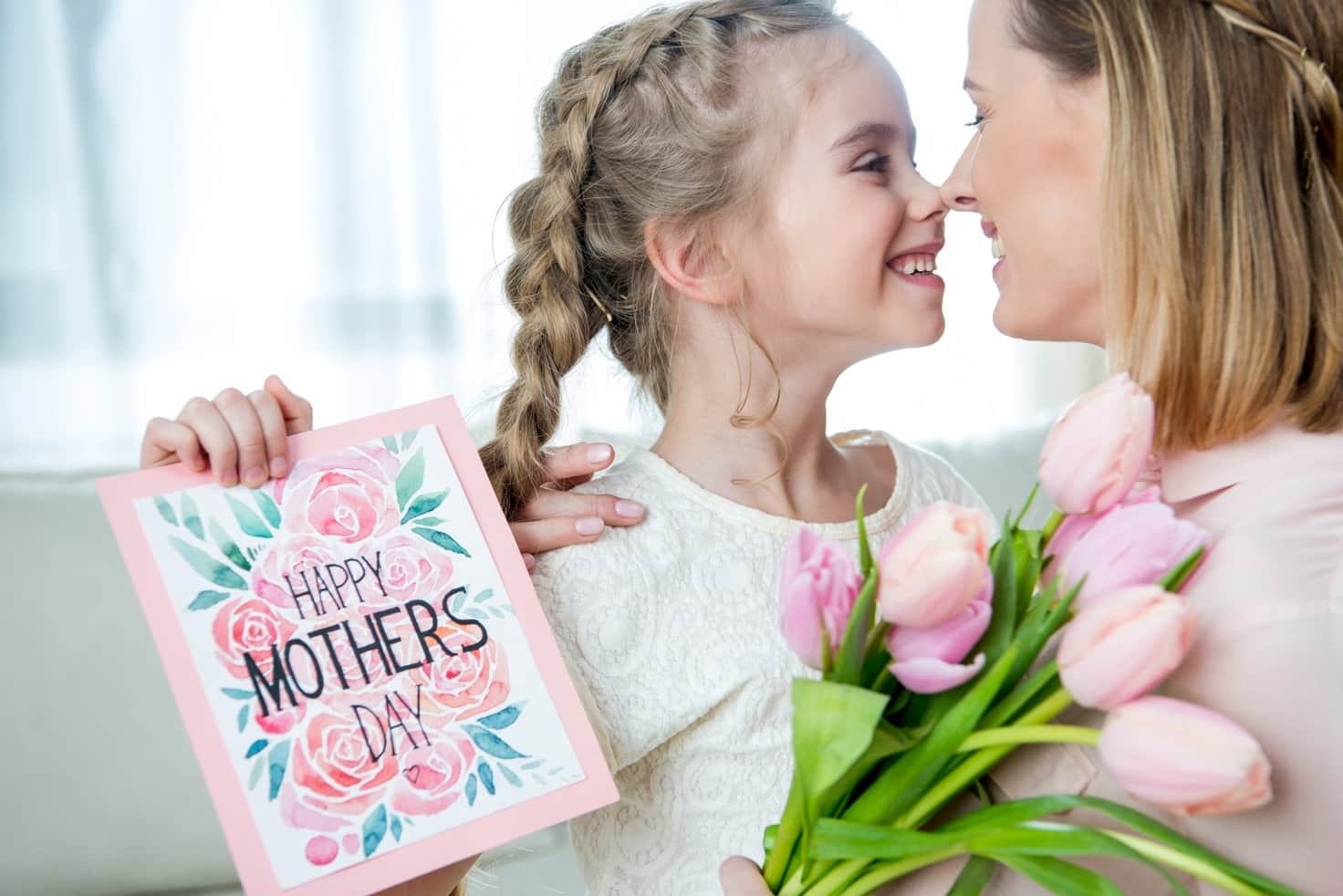 День Матери какого числа отмечают в 2019 году: как празднуют в России и других странах
