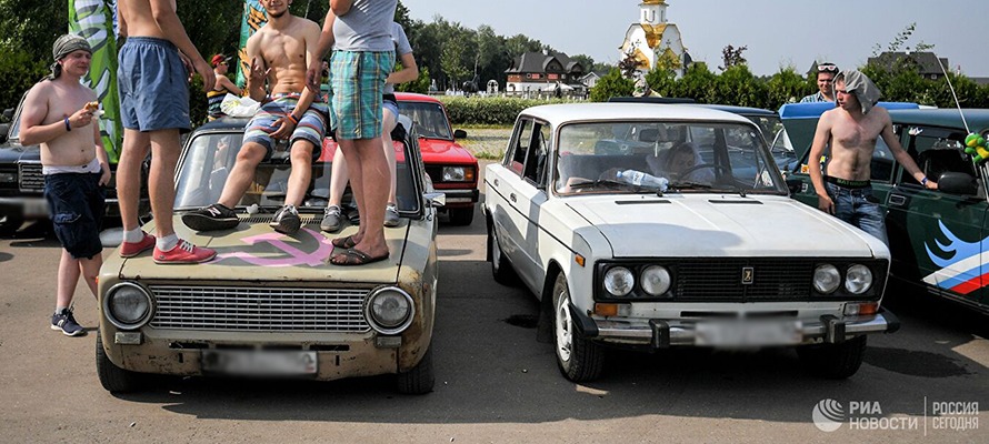 В России хотят запретить старые автомобили: какие авто попадут под действие закона, когда примут