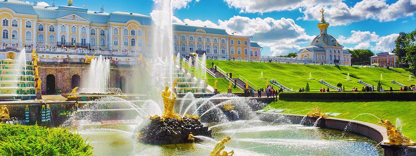 Закрытие фонтанов в Петергофе в 2019 году: дата когда пройдет праздник, как попасть