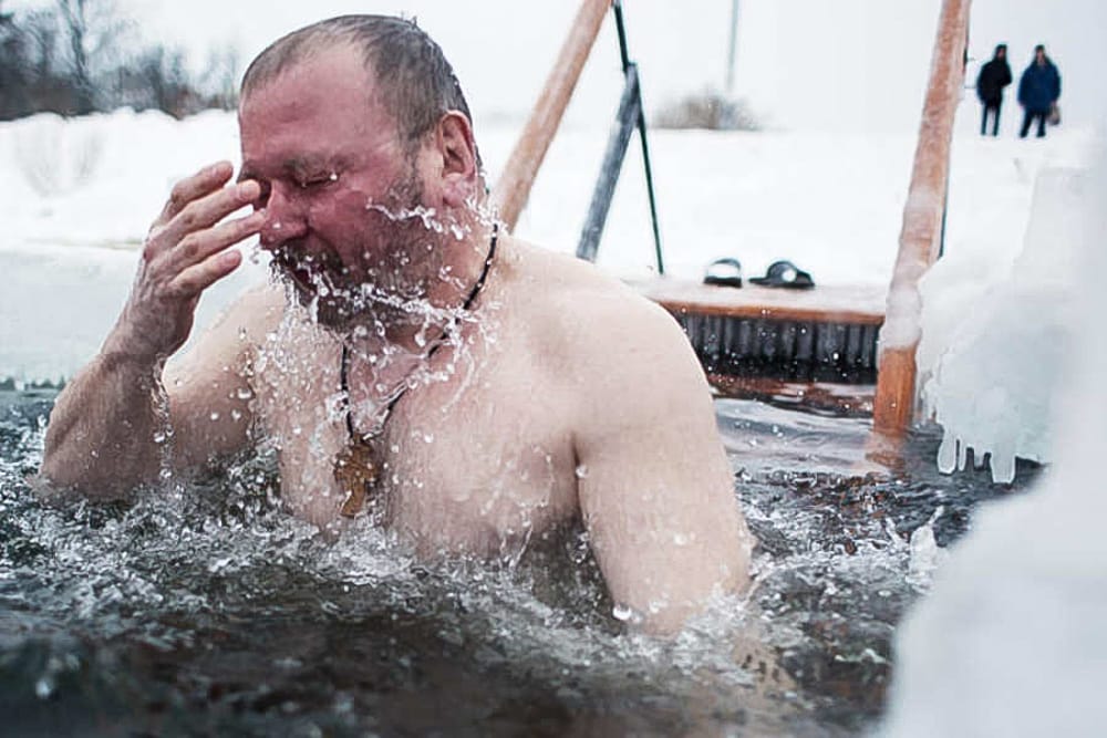 Список купелей на Крещение в 2020 году в Москве: где можно купаться в проруби в разных частях Москвы