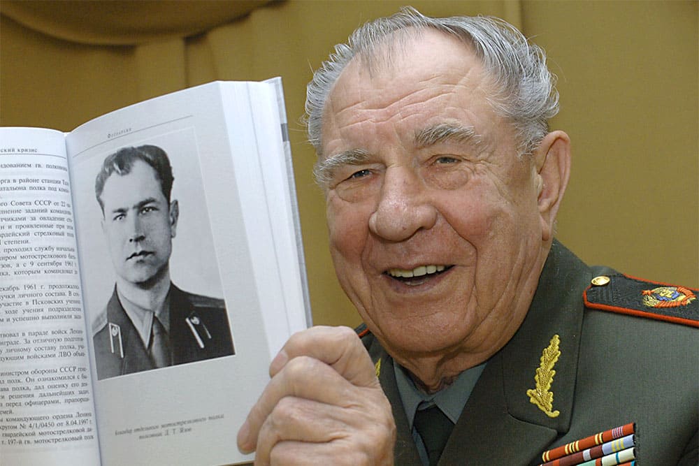 Умер Дмитрий Язов – последний маршал СССР, чем был известен, краткая биография