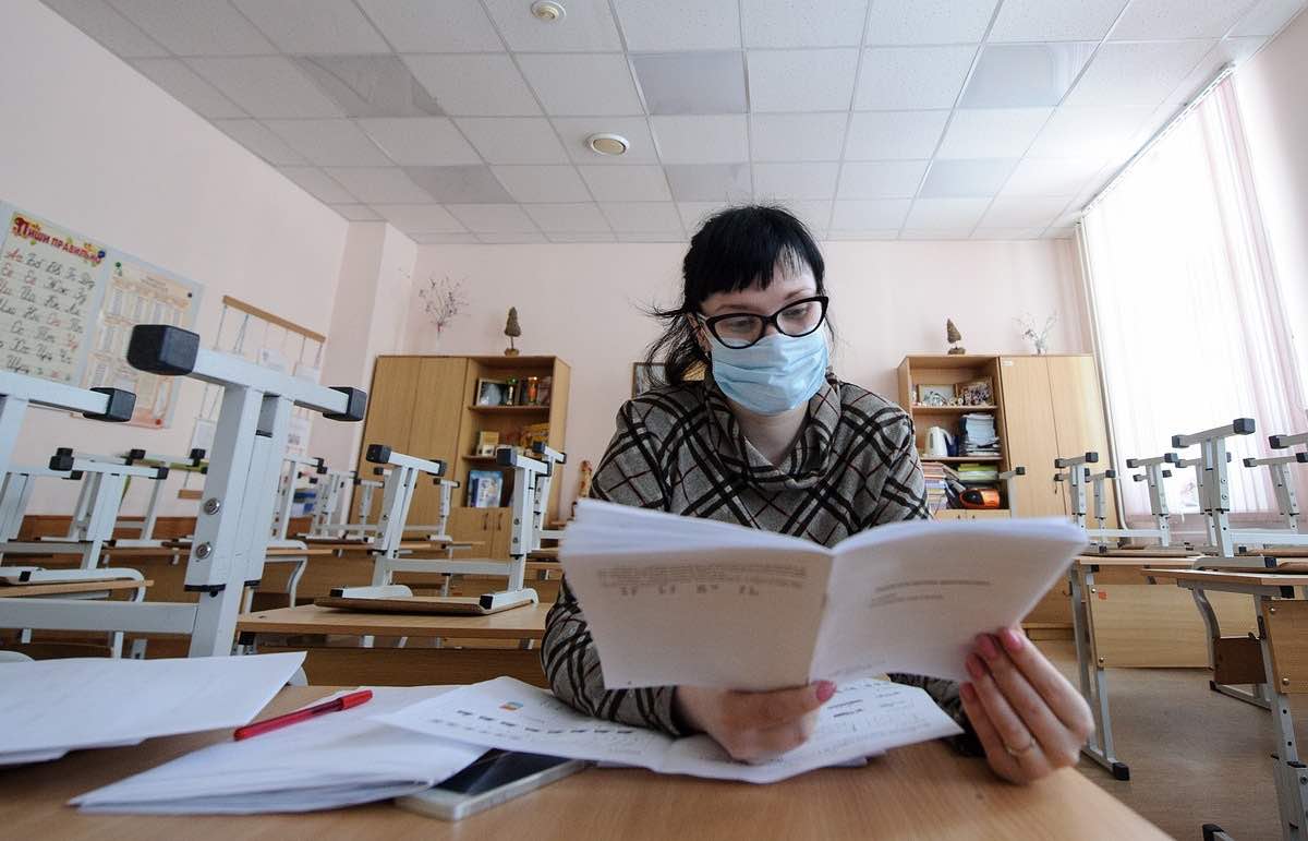 Может ли вернуться дистанционное образование в школы, рассказали в Министерстве образования России