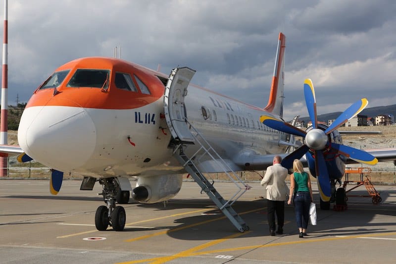 Когда состоится первый полёт нового пассажирского самолёта Ил-114-300, рассказали в Минпромторге РФ