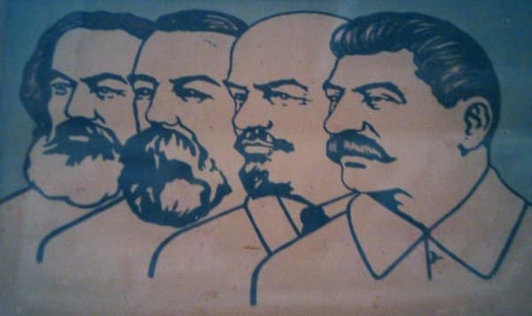 Татуировки Сталина и Ленина были популярны среди уголовников времён СССР