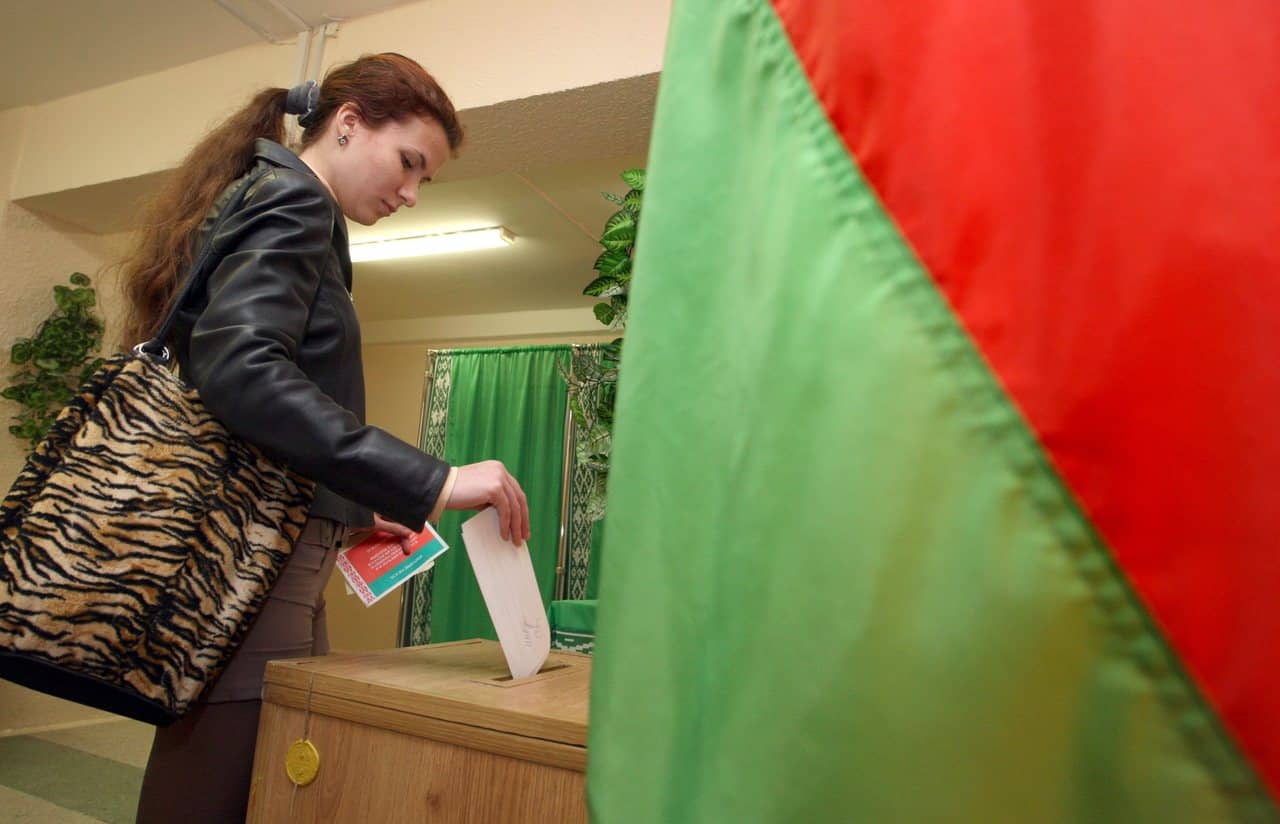 Беларусь готовится к выборам президента: кому можно проголосовать досрочно