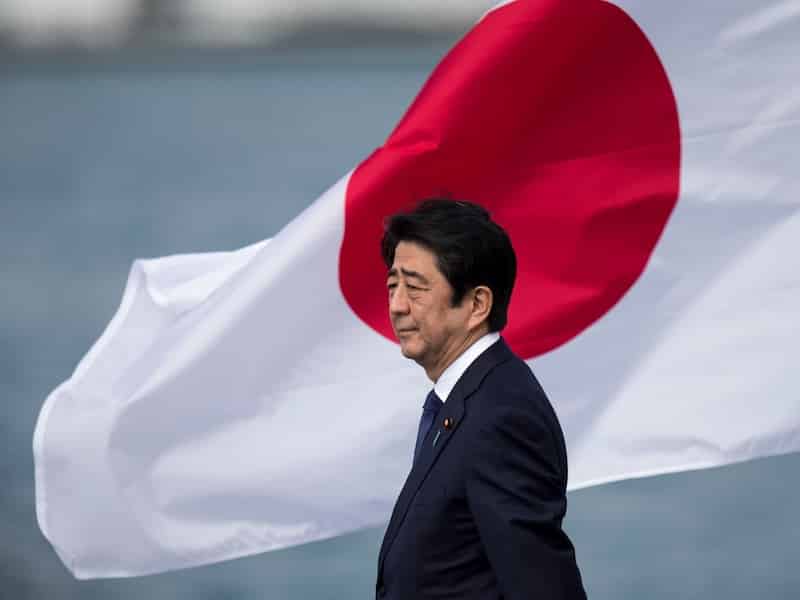 Ушёл с поста премьер-министр Японии Синдзо Абэ