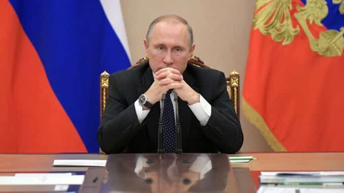 О желании президента России отойти от государственных дел, рассказал Василий Уткин