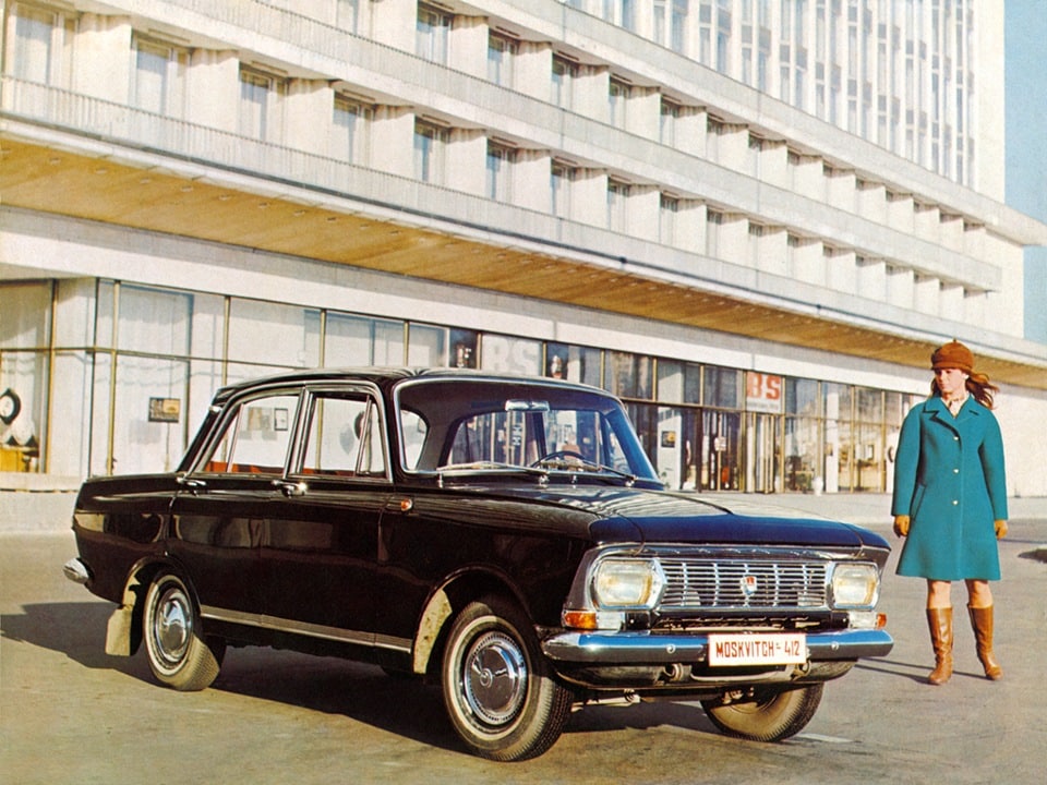 Чем можно было гордиться в СССР: квартира, машина и дача