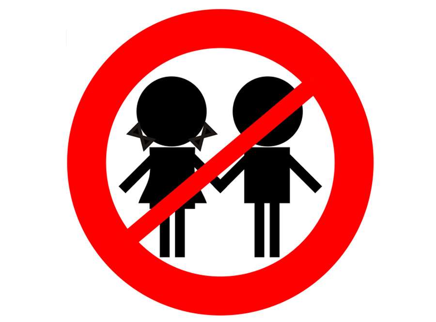 Регионы вводят жесткие ограничения: под запретом роды в присутствии мужа и Wi-Fi в ТЦ