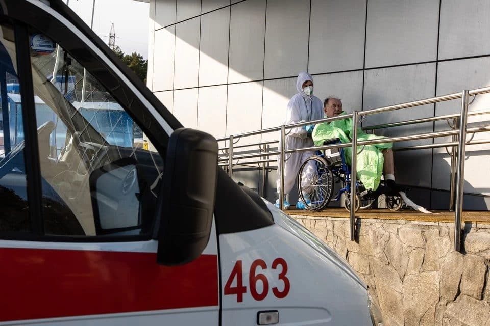 Материальную помощь россиянам перенесшим коронавирус выплачивают в некоторых регионах