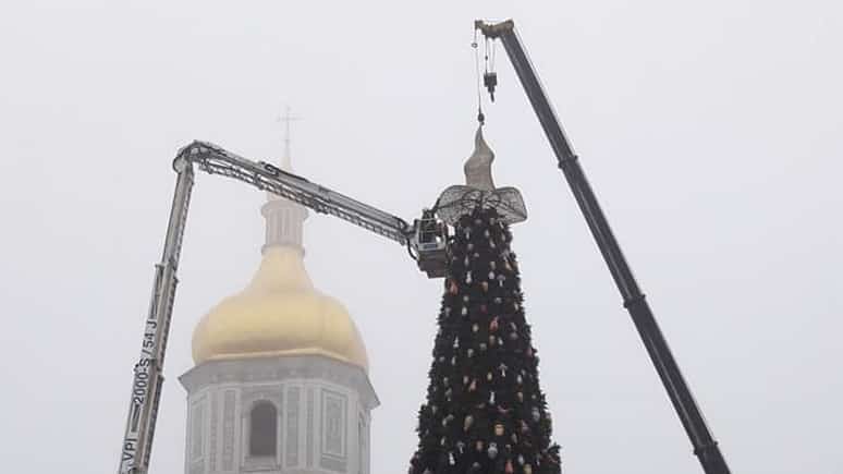 Назначена дата открытия главной новогодней елки России
