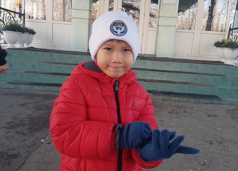 Российские дети просят Владимира Путина о разных подарках к Новому году