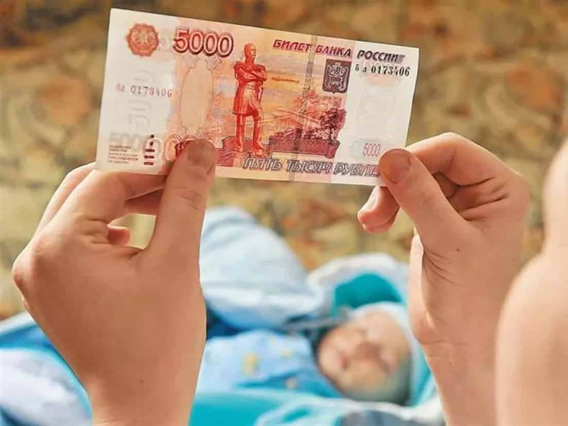 Рассчитывать ли на «Путинские» выплаты семьям с детьми в 2021 году