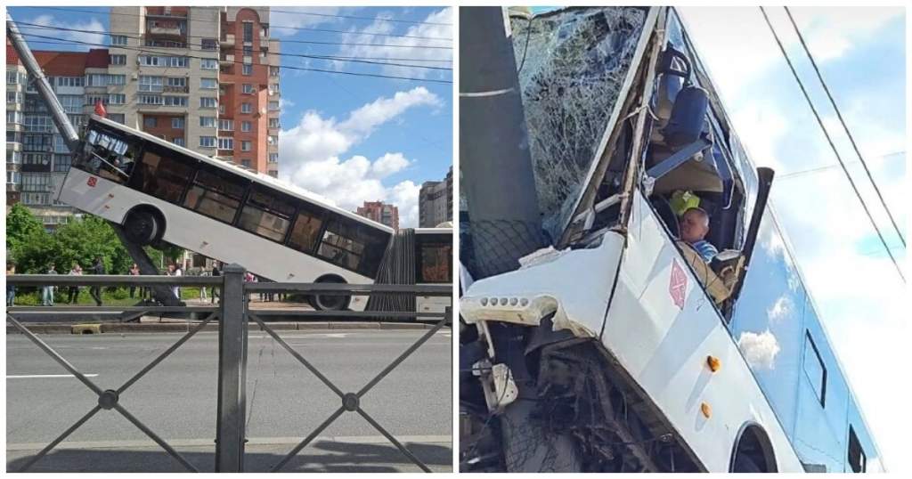 В Санкт-Петербурге автобус завис над землей, протаранив столб