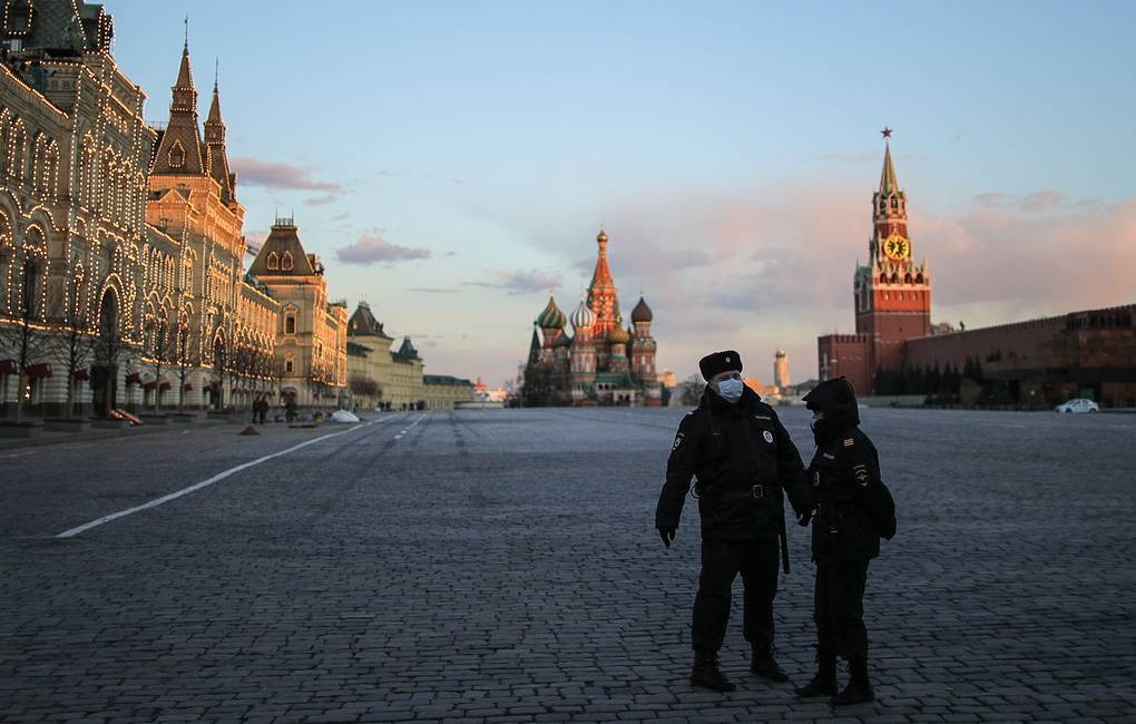 О введении карантина в нескольких регионах России сообщают СМИ