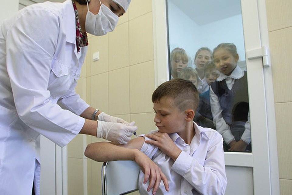 Опубликованы подробности испытаний российской вакцины от коронавируса «Спутник М» на детях