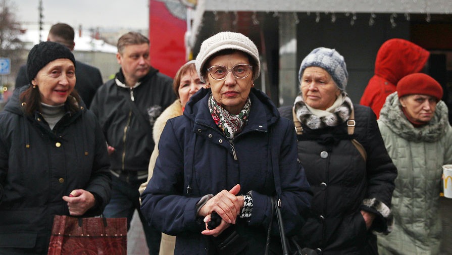 Есть ли надежда на путинские выплаты пенсионерам в январе 2022 года?
