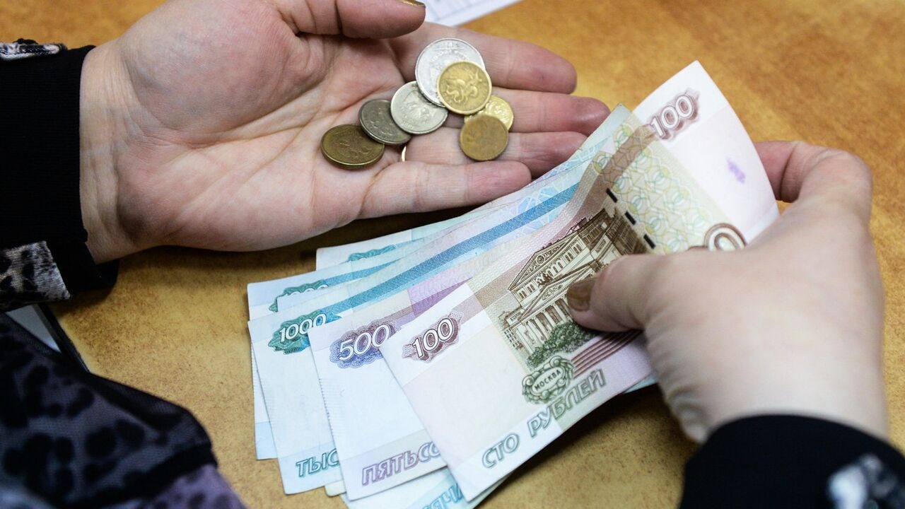Подробности индексации пенсий в 2022 году раскрыли депутаты Госдумы
